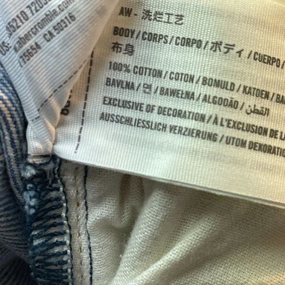 Abercrombie & Fitch 90s Loose Fit High Waist Mom Jeans Size 29 - Picture 8 of 11